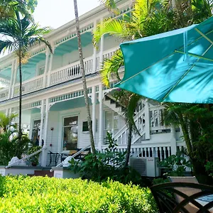 Southernmost Point & Garden Bar Bed and breakfast